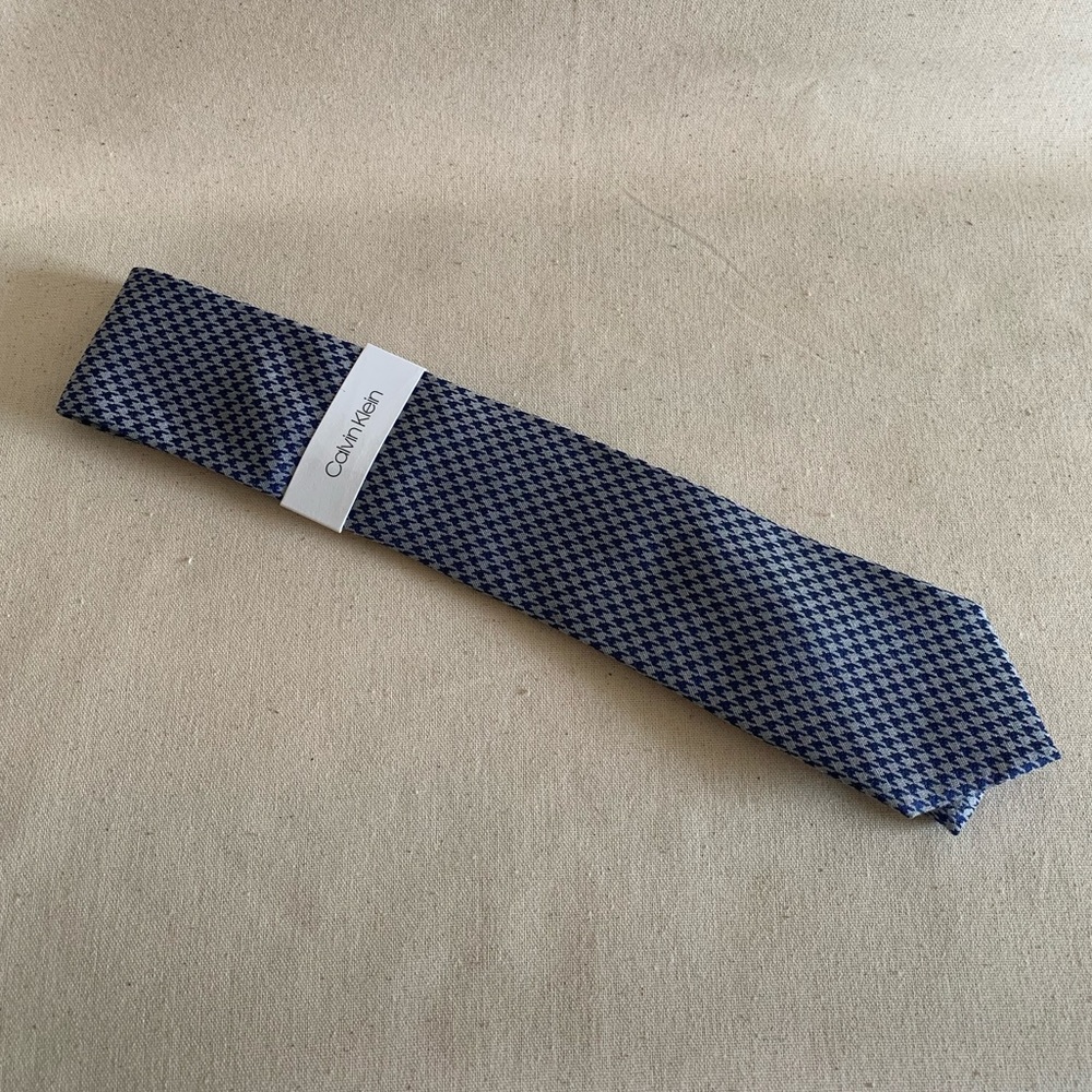 Calvin Klein Silk Tie